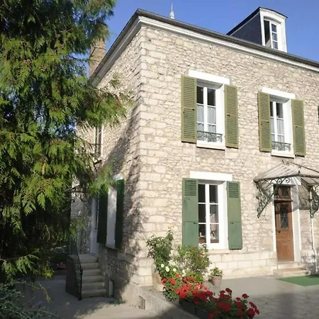 L'allee Du Quatre Souppes-sur-Loing