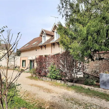 L'allee Du Quatre